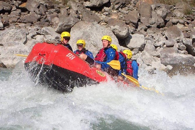 1 Day Trishuli Rafting from Pokhara - The 22 km run: what “grade 2–3” means for your day