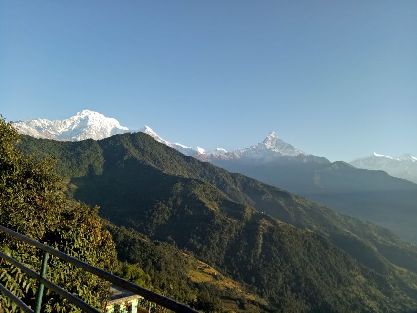 1 N 2 Days easy Dhampus,Australian camp trek from Pokhara - Australian Camp (Thulo Kharka): the sunrise and 180-degree view setup