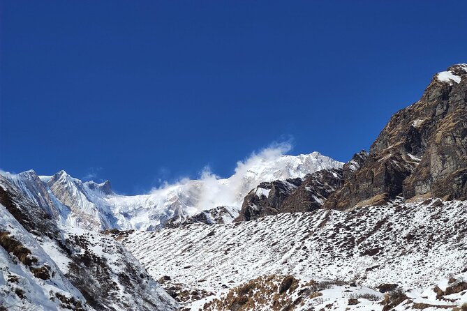 6 days Annapurna Basecamp Trek - Sunrise and the 360-degree color shift at Base Camp