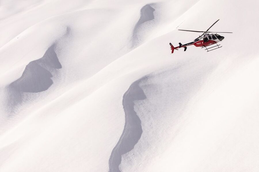Annapurna Base Camp Helicopter Sightseeing Tour - Small group and a live English guide: why it changes the vibe