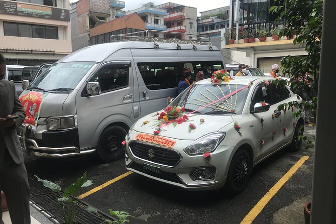 Discover Pokhara in Style: Private Vehicle Service with Driver - Intercity shuttles: using the same team for Kathmandu or Chitwan
