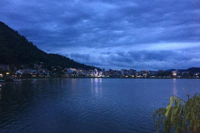Evening Roaming to North Lakeside with Motorcycle - The ride itself: what it feels like when you’re not rushed