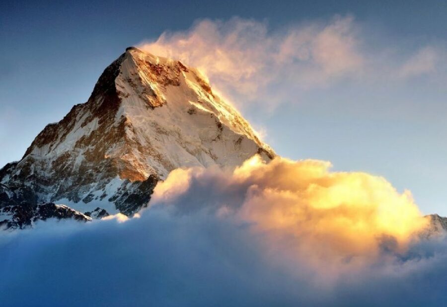 From Pokhara: 5-Day Annapurna Basecamp Trek with Hot Springs - Guides, safety, and why the guide personality can change everything