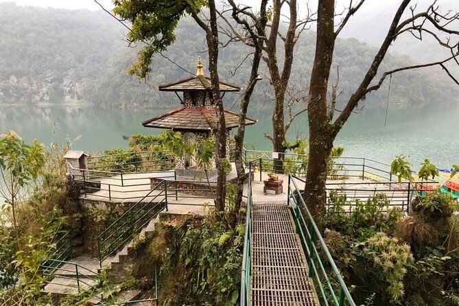 Guided Tour to explore the entire Pokhara City - Stop 2: Phewa Tal and the quick Barahi Temple island stop