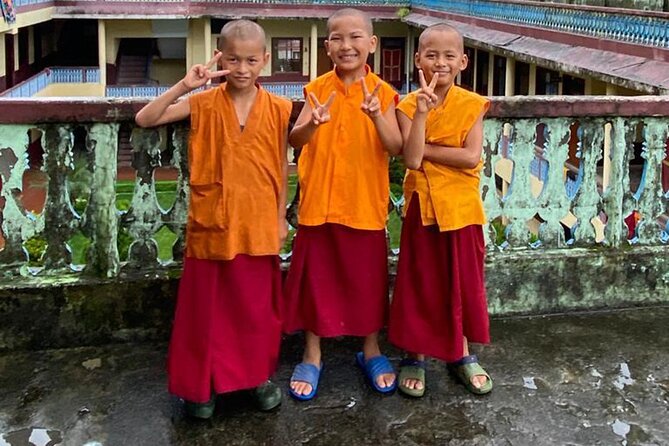 Half Day Tibetan Cultural tour Pokhara - Photo gallery history: why the refugee story matters
