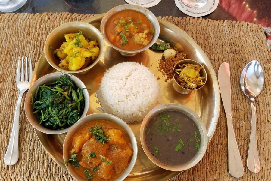 MoMo or Dal Bhat Cooking Class at Aama Kitchen in Pokhara - Getting there: Lakeside pickup and a short drive to the home kitchen