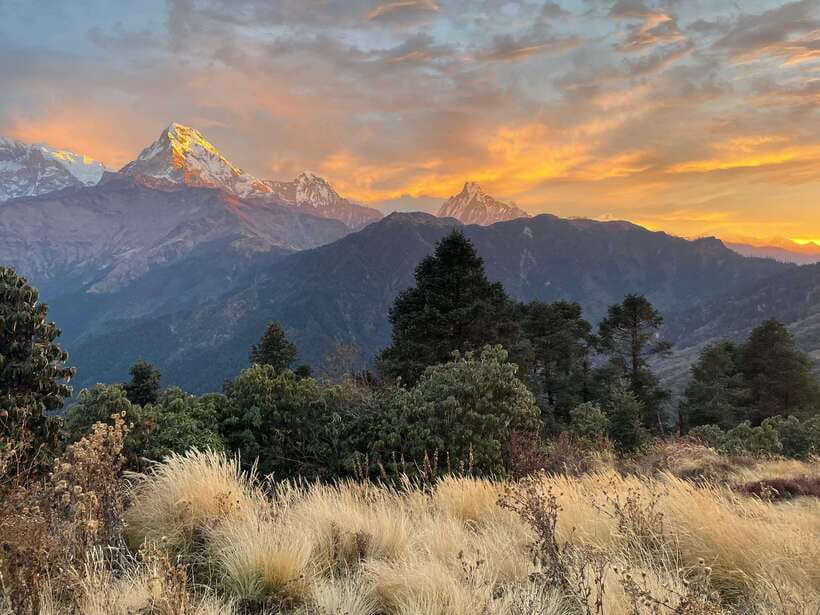 Pokhara: 4-Day Poon Hill and Ghandruk Guided Trek - Poon Hill sunrise over Annapurna and Dhaulagiri: the early-morning payoff