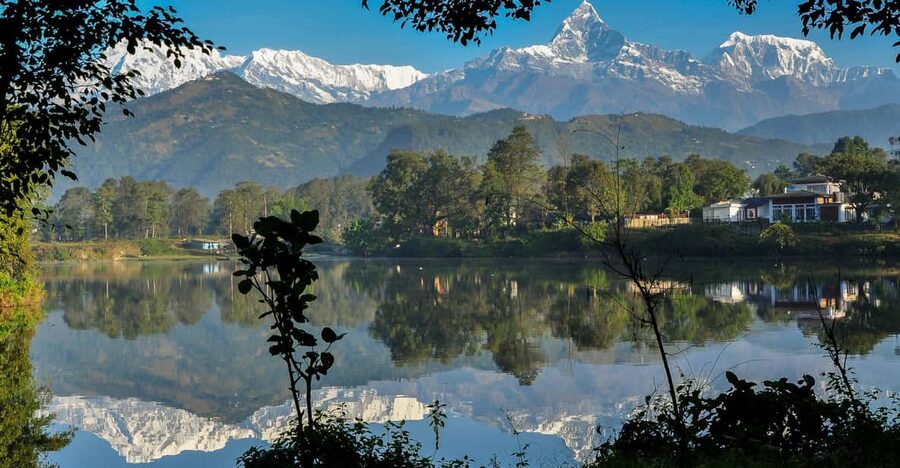 Pokhara: Guided Evening Walking Tour in Lakeside - Should you book this Lakeside evening walking tour?