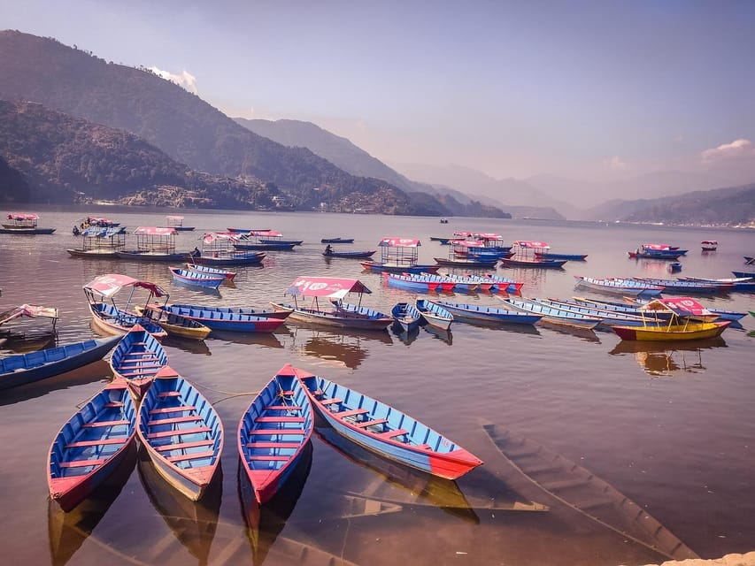 Pokhara: Guided Evening Walking Tour in Lakeside - Starting at Lakeside: how the 5 pm meet shapes the night