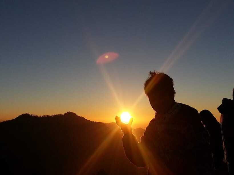 Pokhara: Sarangkot Sunrise & Panoramic Annapurna View Tour - A Quick Reality Check: Touristic Viewpoints vs Big Mountain Feel