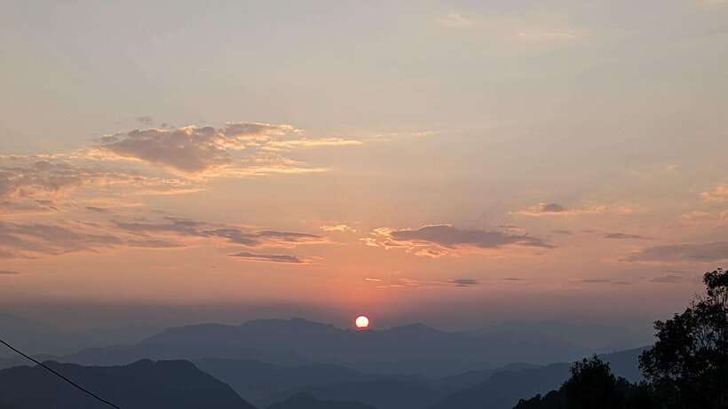 Pokhara: Sarangkot Sunrise with Half or Full-Day City Tour - What the Day Feels Like: Pace, Comfort, and Group Style