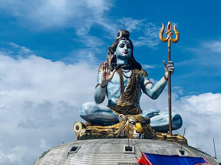 Pokhara Sightseeing By Bus: Day Trip - Mahendra Cave: cool air and cave-side intrigue